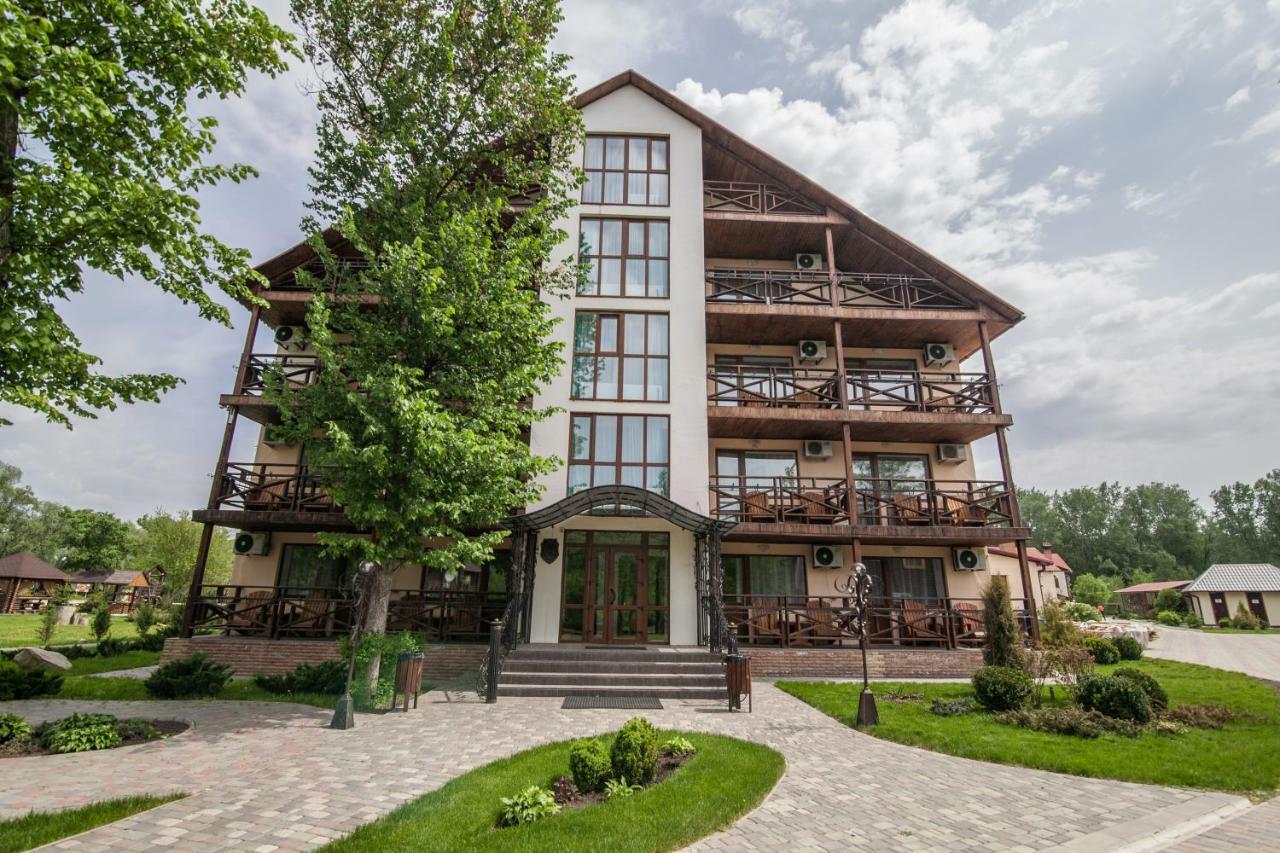 Котедж-Парк Славна Okhtyrka Extérieur photo